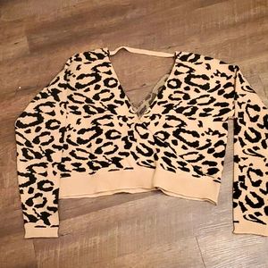 NWOT Shein animal print crop deep v sweater